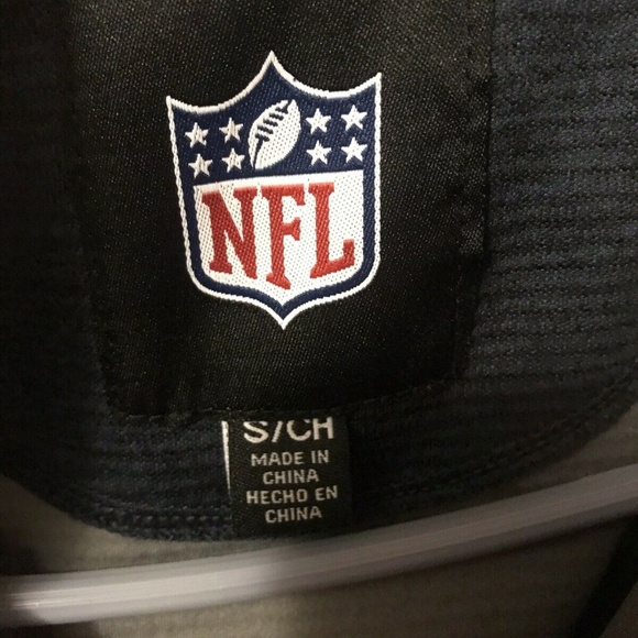 NFL New England Patriots Jacket - Picture 2 of 3